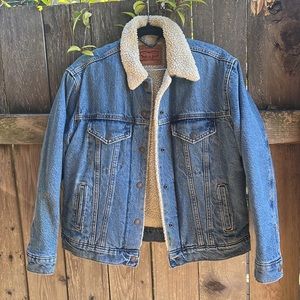Levis Sherpa Jacket